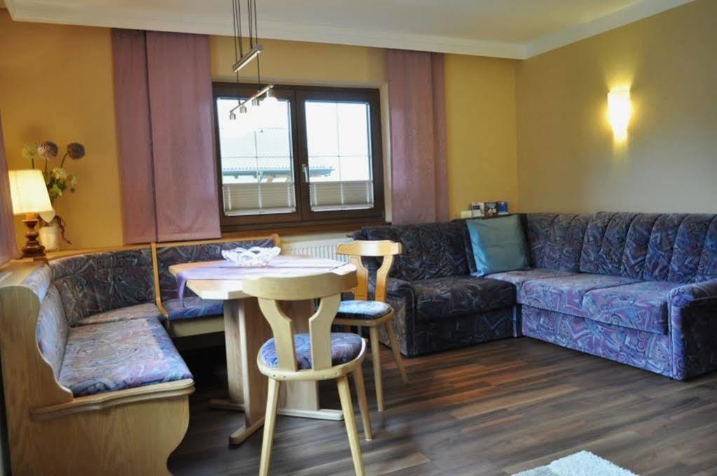Appartements Kuprian แลงเงนเฟลด์ ภายนอก รูปภาพ